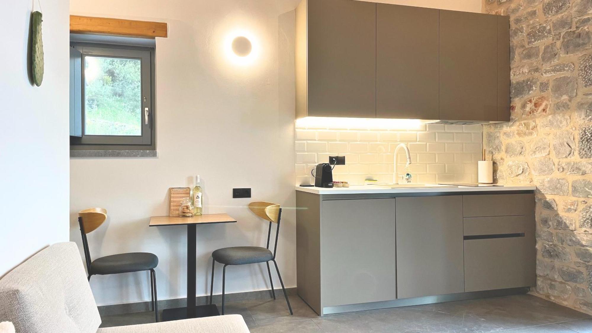 Eleonas Limeni Apartment Стая снимка